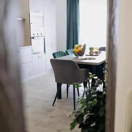 Apartament Lila *